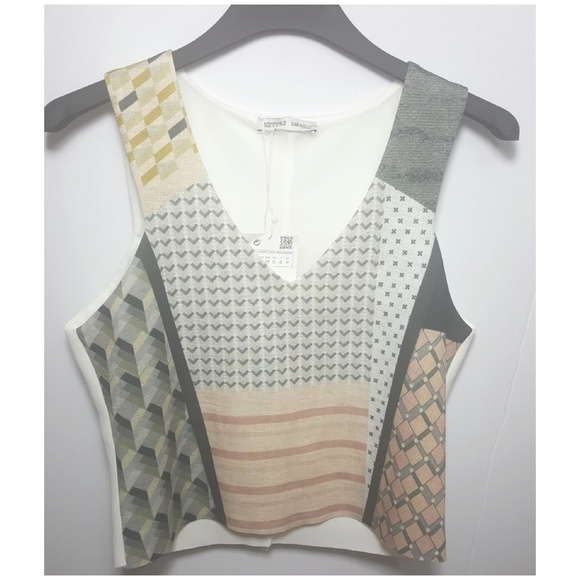 ZARA Geomix Print Crop Top, V-Neck - Picture 2 of 5